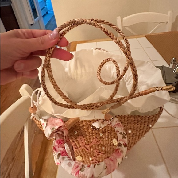 Handcrafted natural wicker bag - Picture 3 of 7